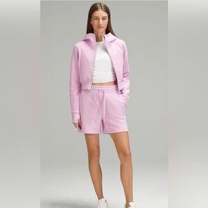 Lululemon Scuba HR Short 5”- NWT